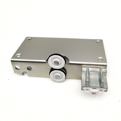 8.5cm*11cm Sliver suave cerrado rodillos corredizos de la puerta del armario para una fácil instalación