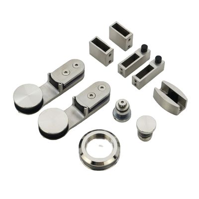 Hardware de puerta corredera de ducha sin marco de vidrio en diseño minimalista con grosor de 10 mm