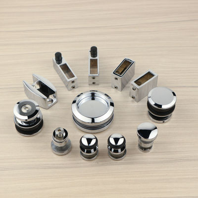 Buen precio Actualice su decoración de baño con nuestro kit de hardware de puertas corredizas de ducha sin marco de vidrio en línea