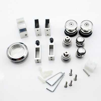 Buen precio 10-12 mm de espesor de vidrio de seguridad doble puerta corredera para la oficina Accesorios de la sala de ducha en línea