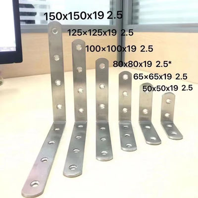 Buen precio 90 grados de ángulo de apertura en el ángulo derecho de la esquina de soporte para la pared de montaje de muebles de soporte personalizado en línea