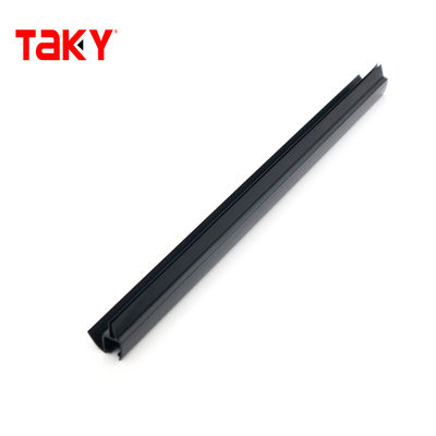 Buen precio Fabricantes de tiras personalizadas de perfiles de PVC, tira de sellado impermeable para ducha negra en línea